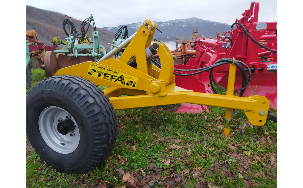 Carrello universale porta attrezzi a sganci rapidi Stefani CTR 400 - 2