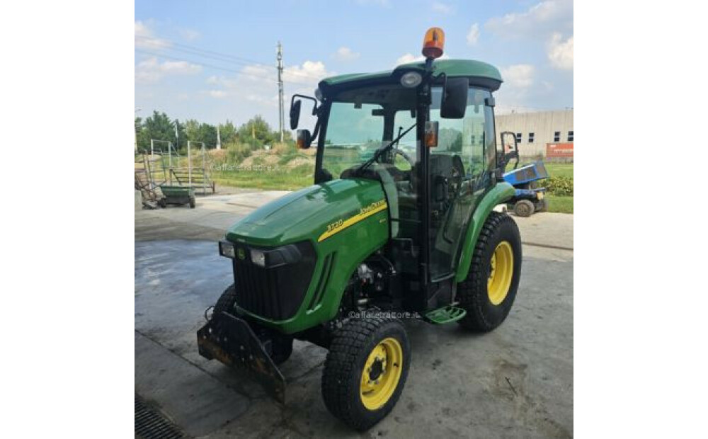 Rabljeni John Deere 3720 - 7