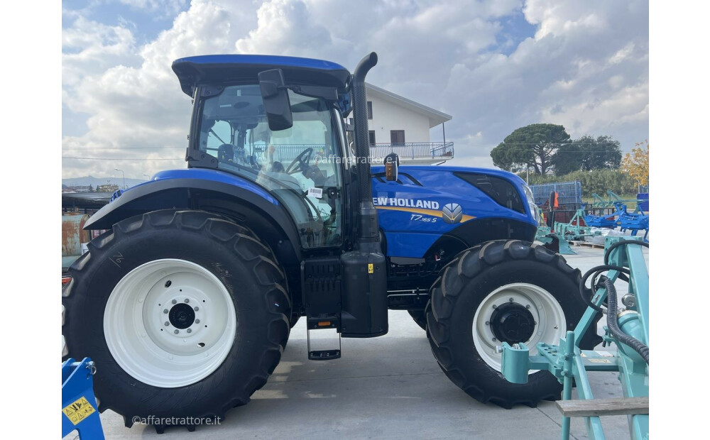 New Holland t7 Novo - 4