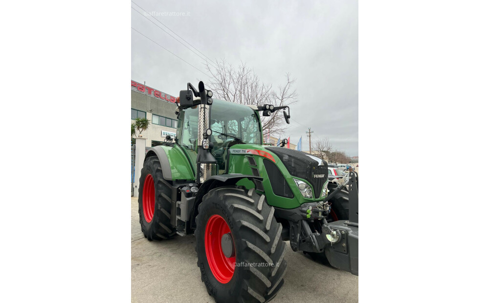 Fendt 716 VARIO S4 PROFI PLUS Rabljeno - 5