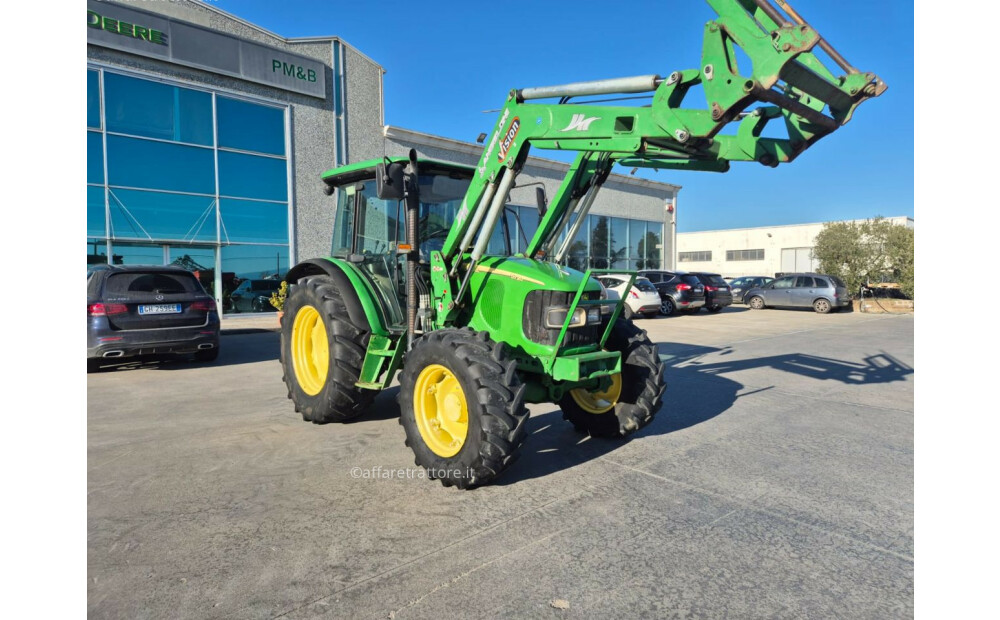 Rabljeni John Deere 5720 - 1