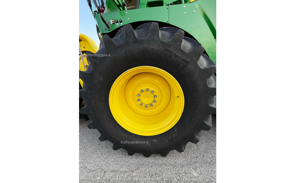 Rabljeni John Deere 8800 - 7