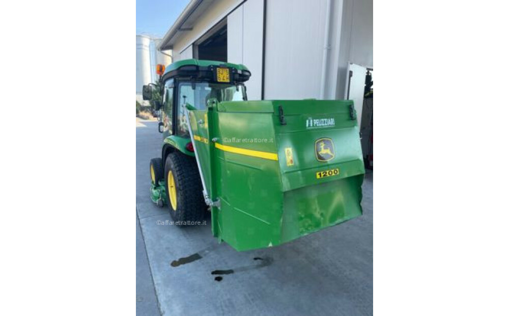 Rabljeni John Deere 3720 - 4