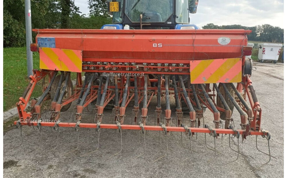 Kuhn BS 300 rabljen - 1