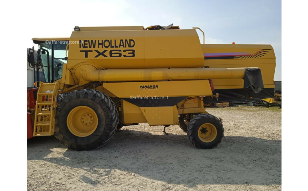 Rabljeni New Holland TX63 - 4