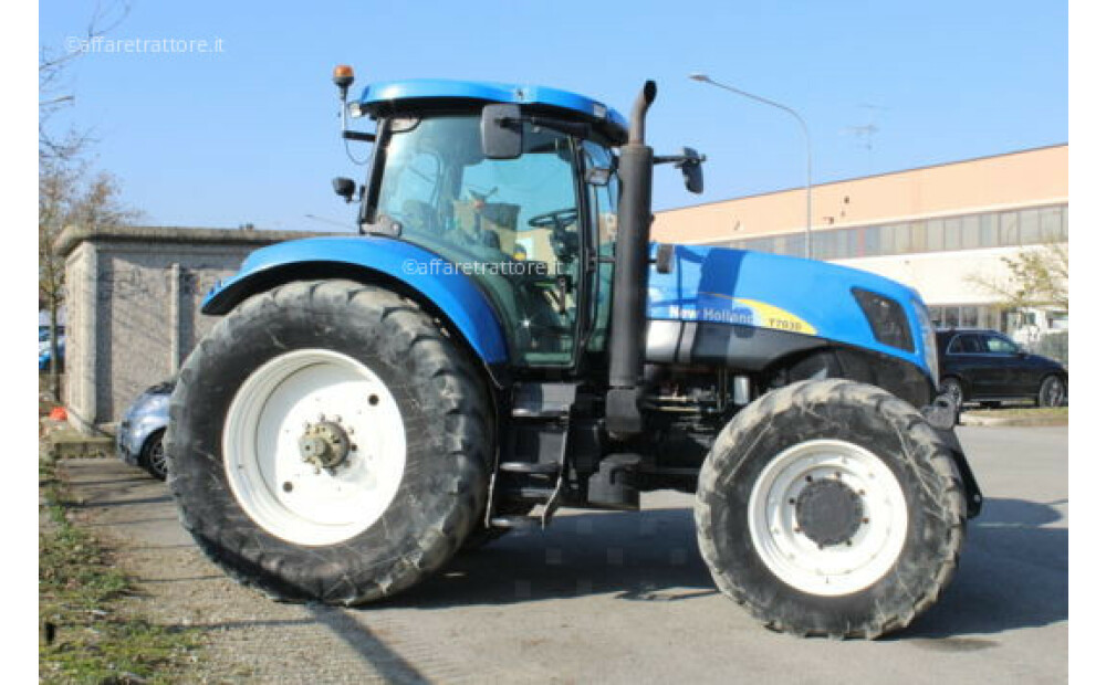 New Holland T7030 Rabljeno - 1