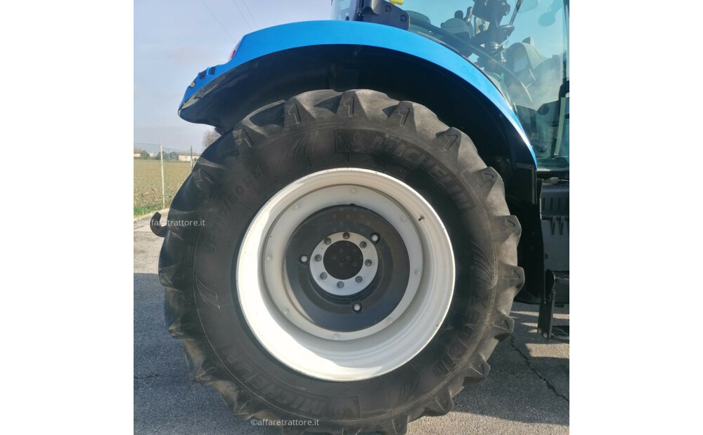 Rabljeni New Holland T7.210 - 7