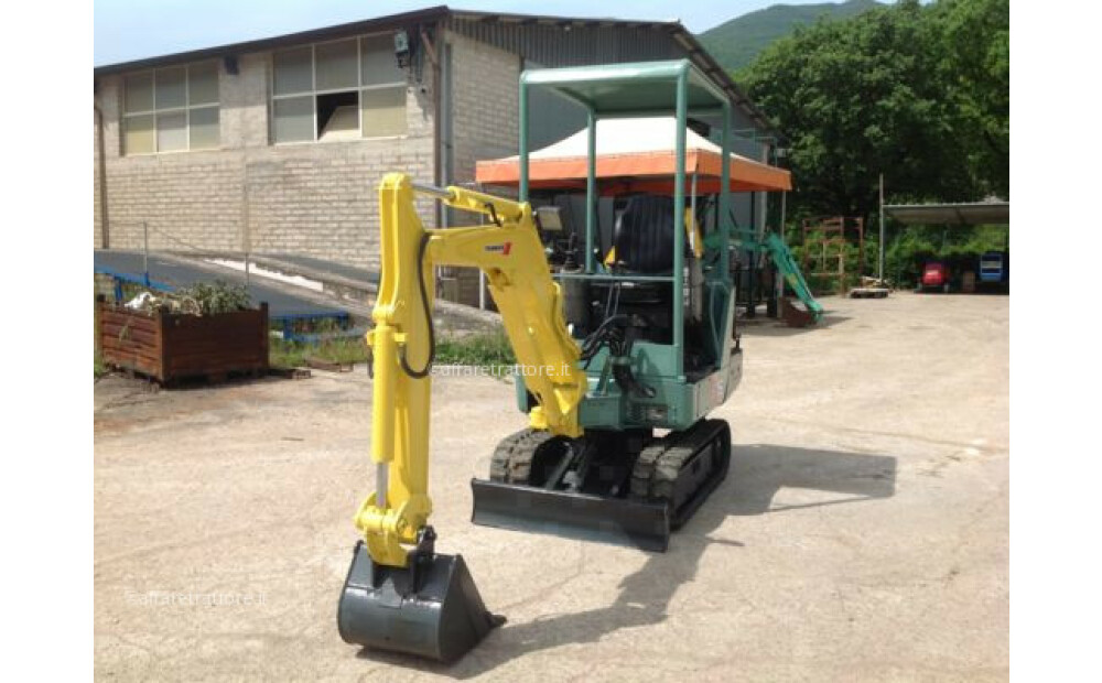 Yanmar B15 Rabljeno - 4