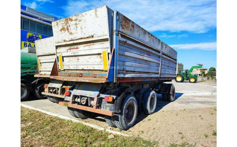 Rabljena trosmerna zračna prikolica Pagliari SB200 - 4