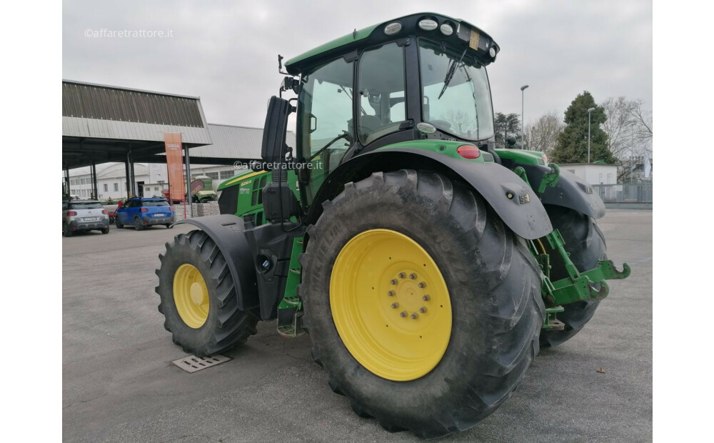 John Deere 6230R Usato - 7