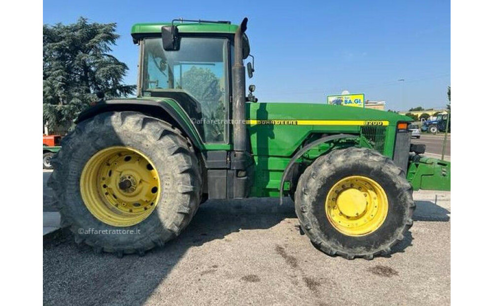 Rabljeni John Deere 8200 - 5