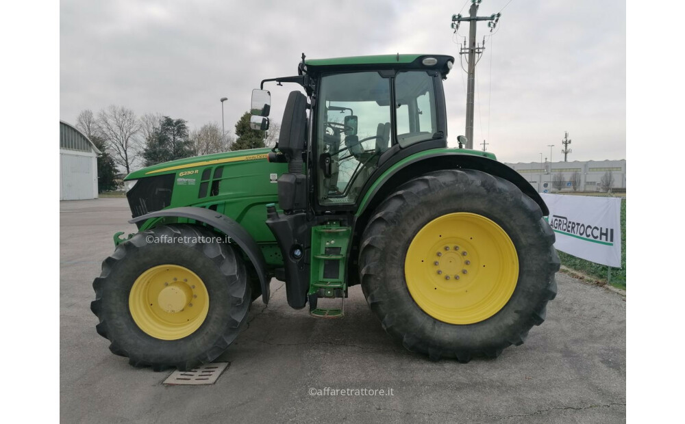 John Deere 6230R Usato - 8