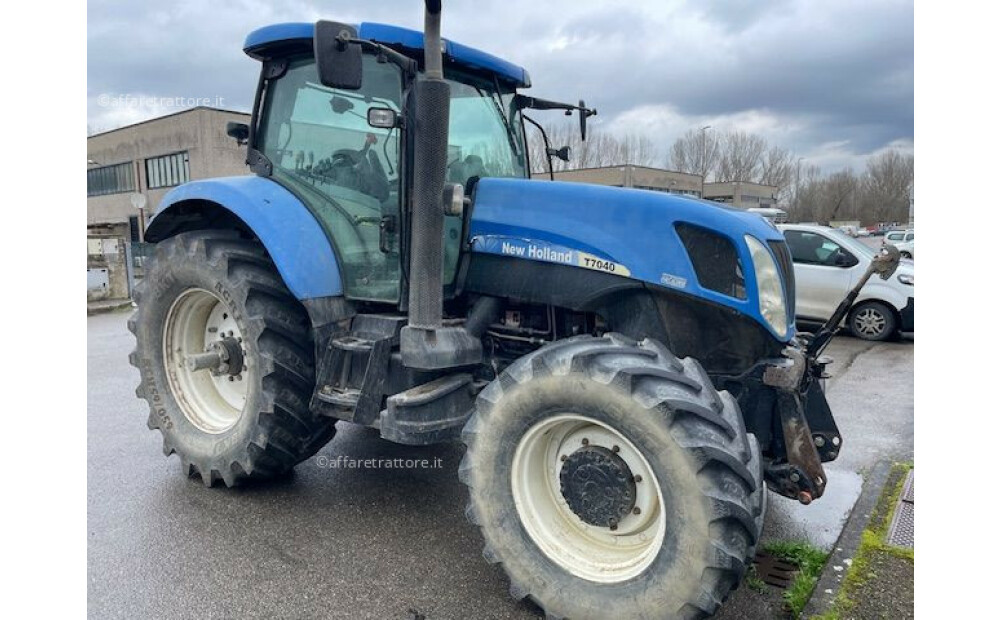 Rabljeni New Holland T7040 - 2