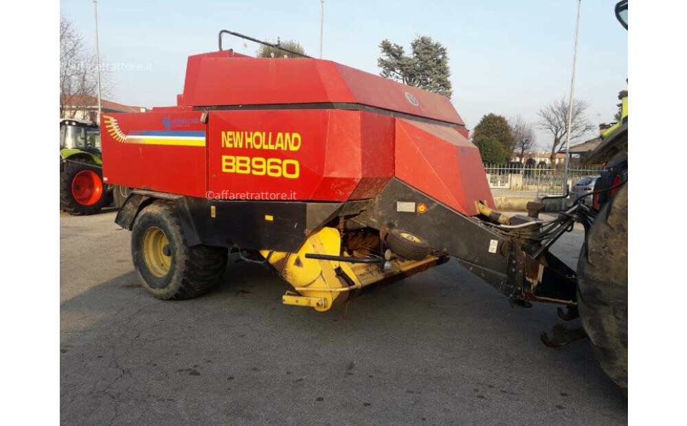 Balirka New Holland BB 960 S - 1