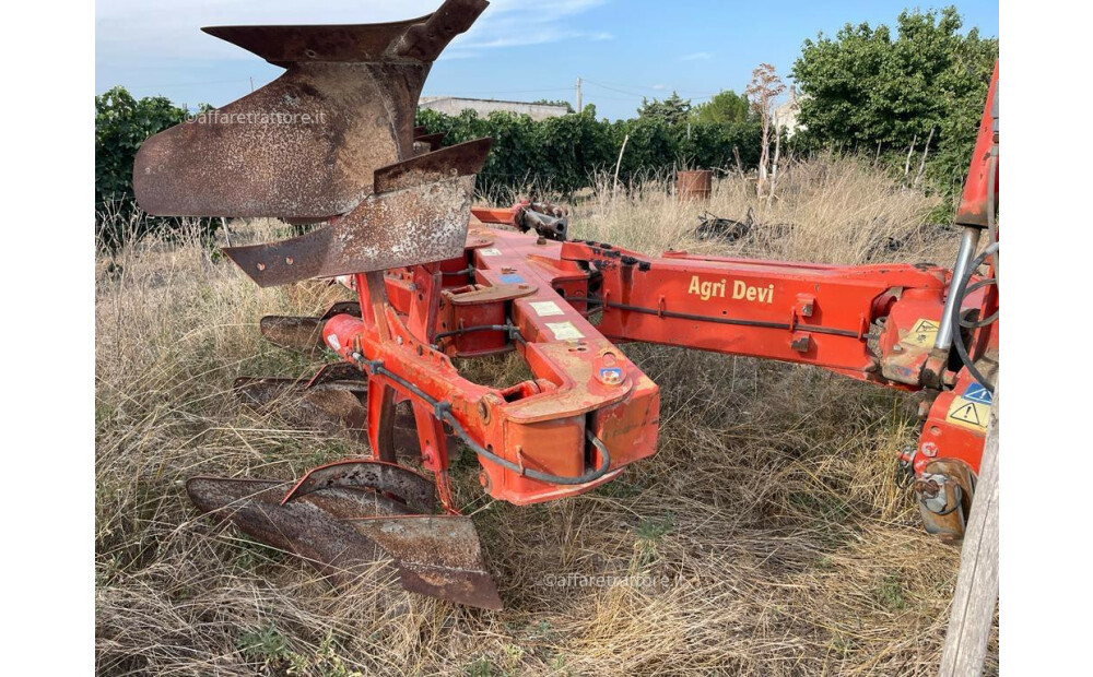 Kuhn VARI LEGENDER 181 Rabljeno - 3