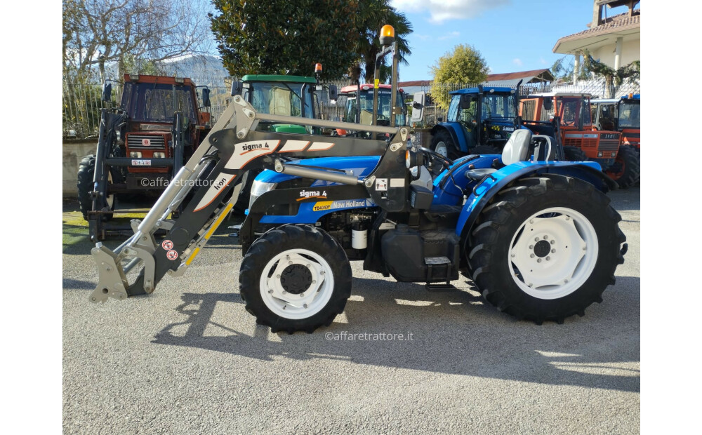 New Holland TD4040 F Rabljeno - 1