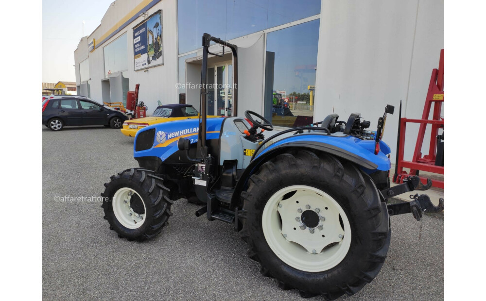 Rabljeni traktor New Holland T3.75F Rabljeni - 2