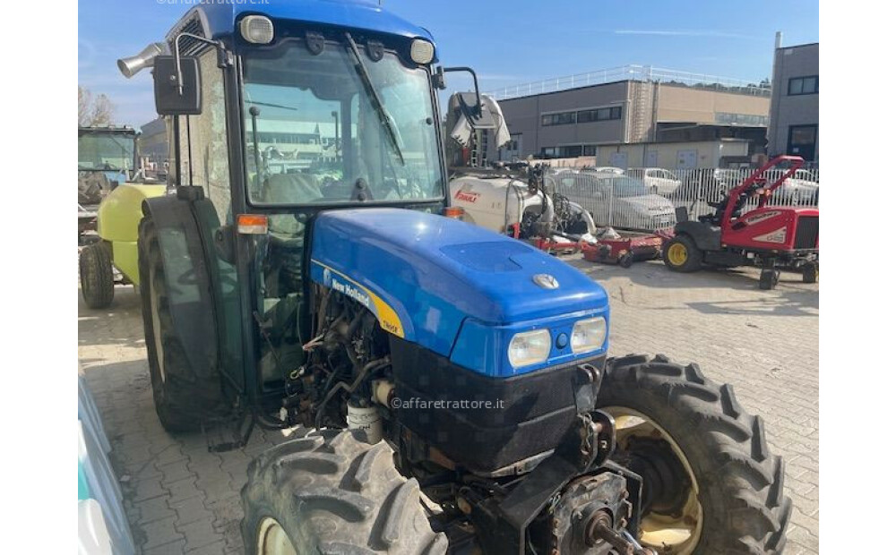 Rabljeni New Holland TN95FA - 3