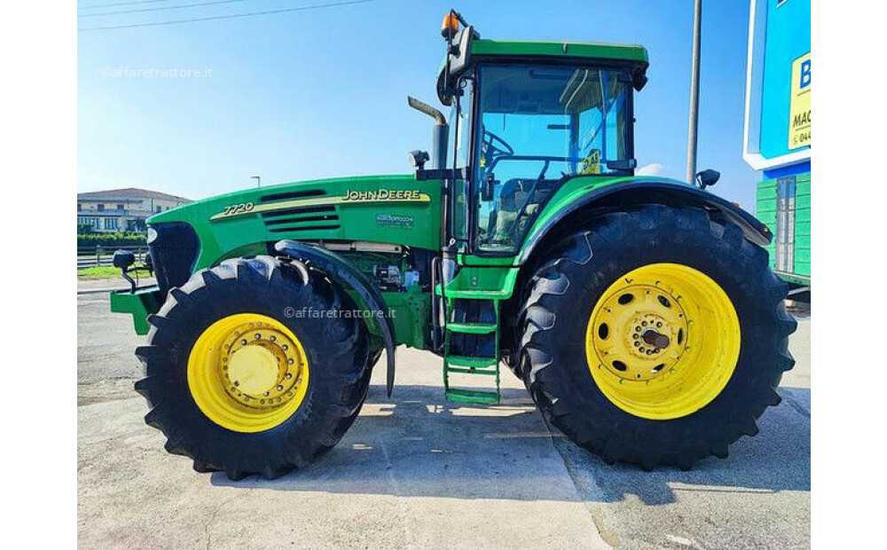 Rabljeni John Deere 7720 - 11