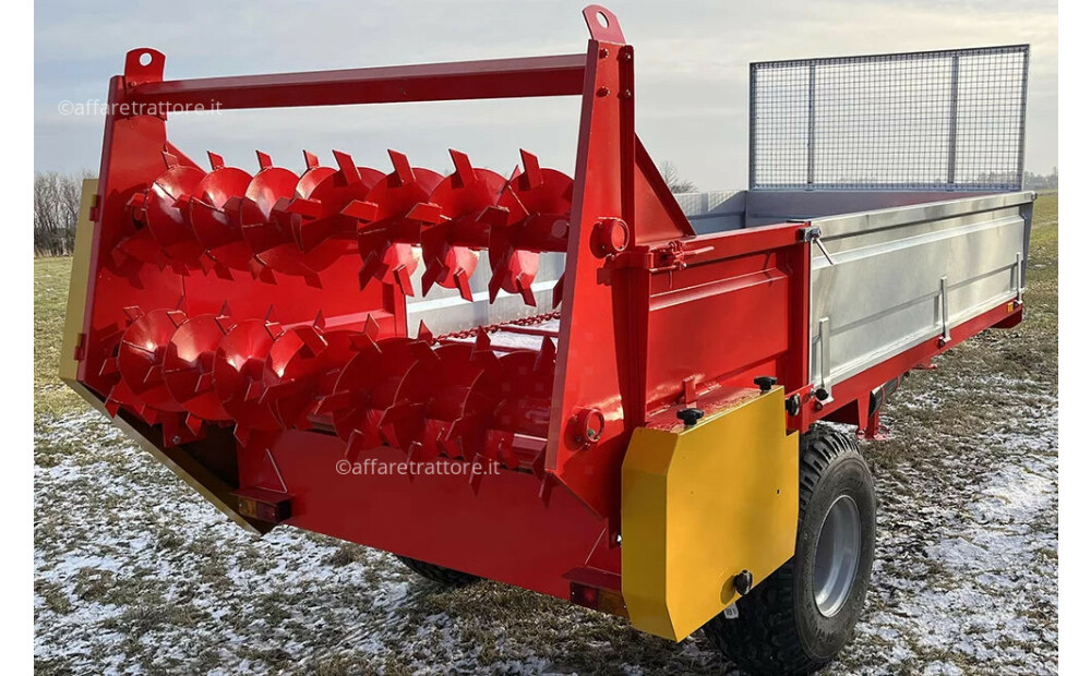 Roltrans Miststreuer / Manure spreader / Épandeur à fumier / Esparcidor / Spandiletame / Разбрасыватель органических удобрений N250/2 LEO 4 t Nowy - 3