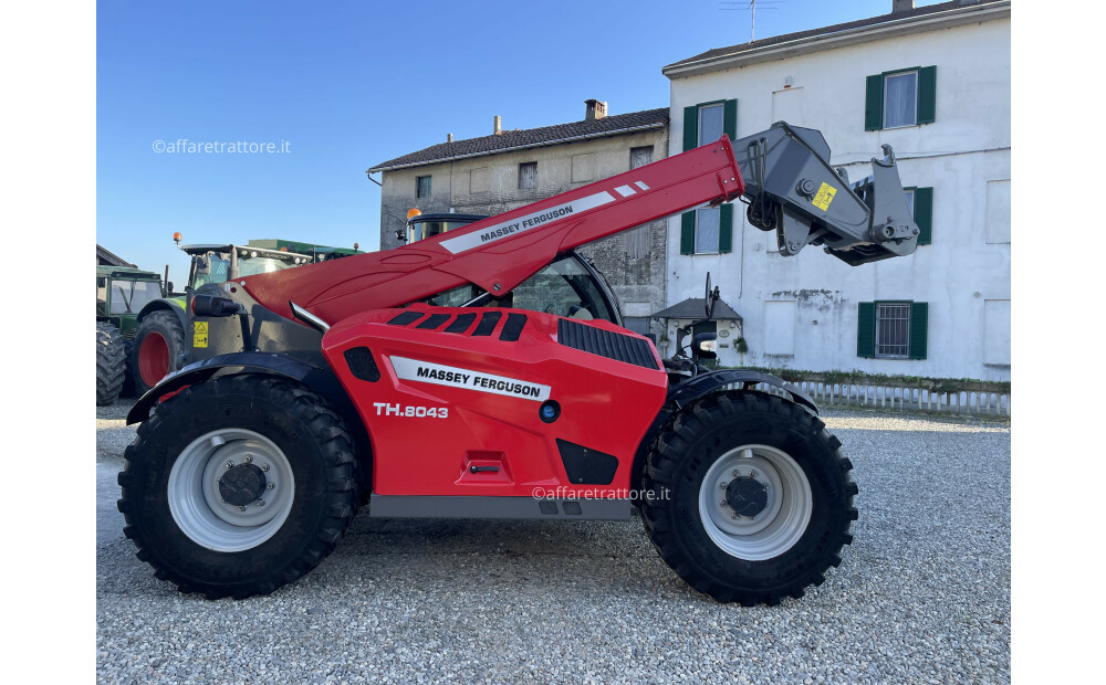 MASSEY FERGUSON th 8043 Rabljeno - 8