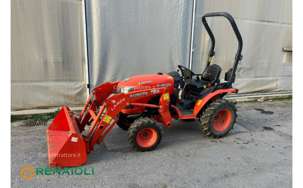 TRAKTOR NA KOLESIH KUBOTA 26 KM B 2650 DW + NAKLADALEC KUBOTA LA424 (CE4157) Rabljen - 3