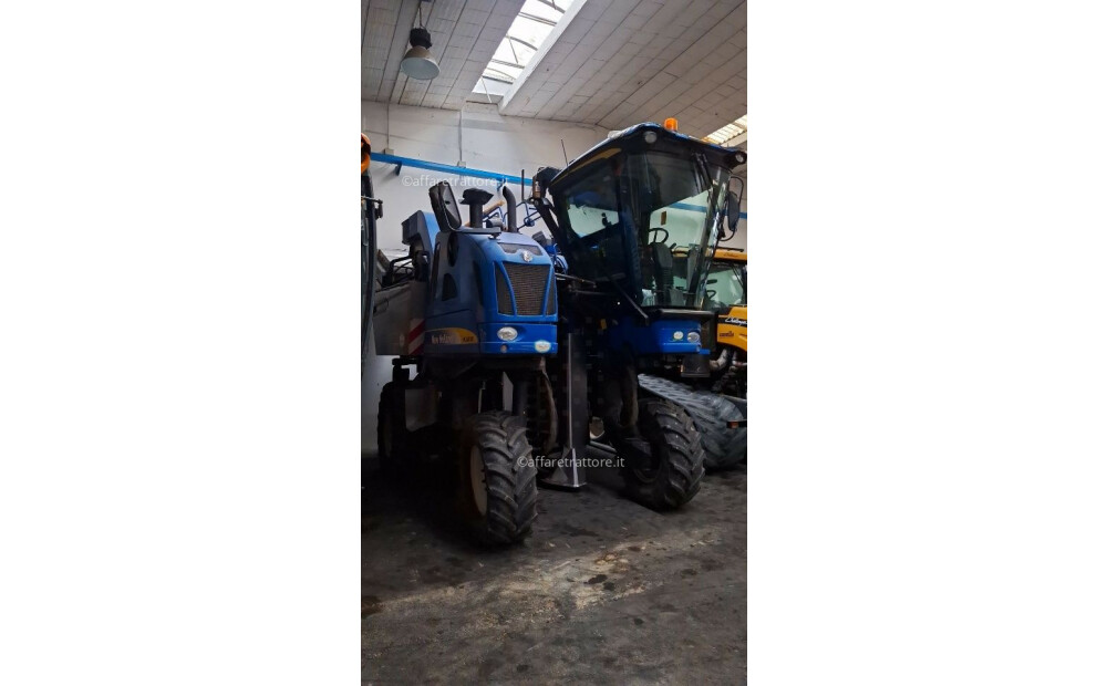 Rabljeni New Holland VL6080 - 2