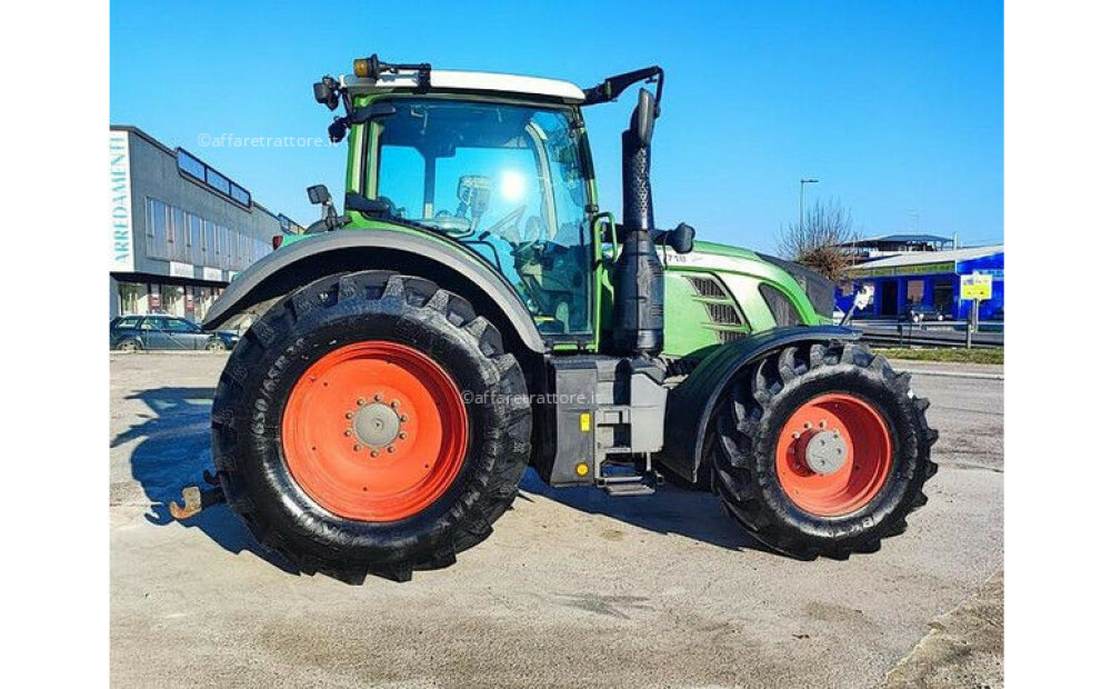 Rabljeni Fendt 718 Vario - 4