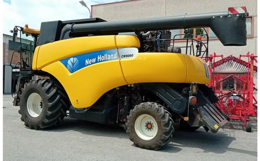 Rabljeni New Holland CR 9060 ELEVATION - 6