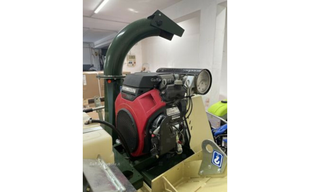 Negri R240 motore Honda GX630 40 Ore Nuovo - 7