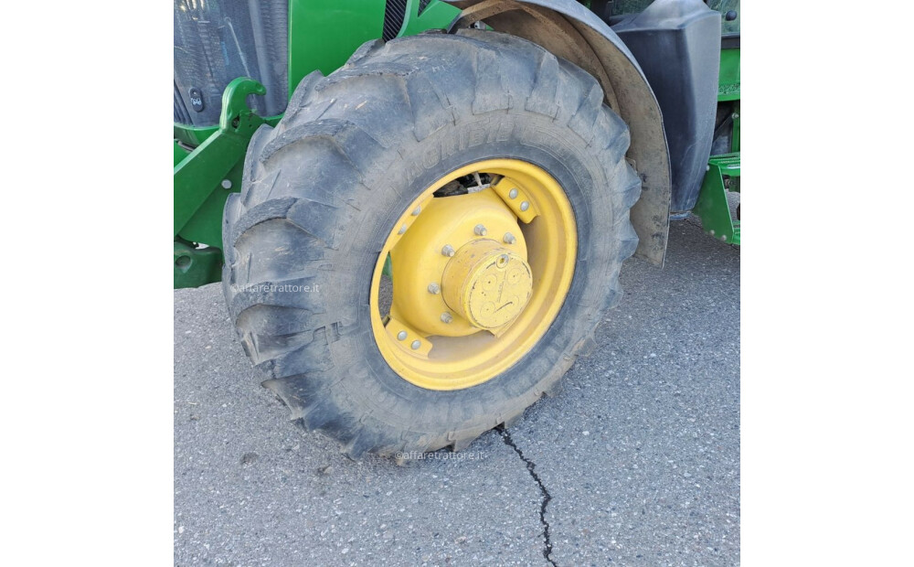 Rabljeni John Deere 5125R - 8