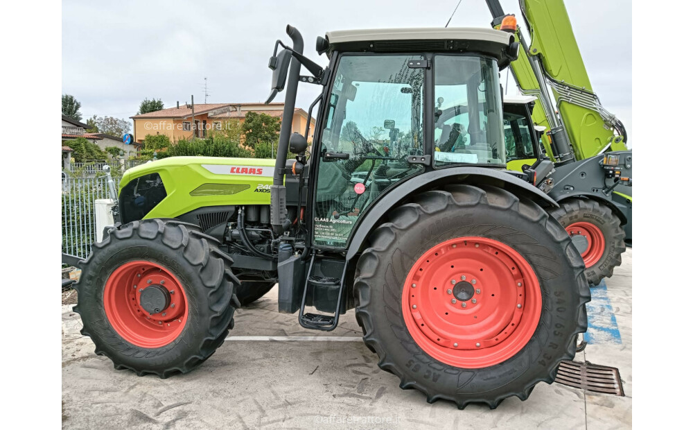 Claas AXOS 240 Novo - 2