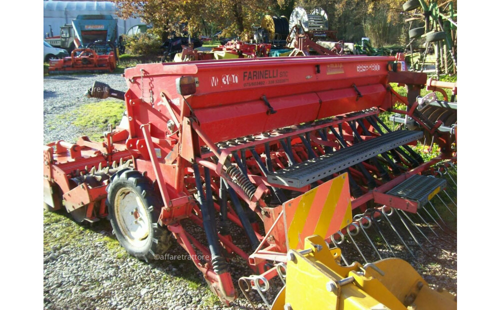 Gaspardo M 300 F23 + Kuhn HR 3003 D Rabljen - 3