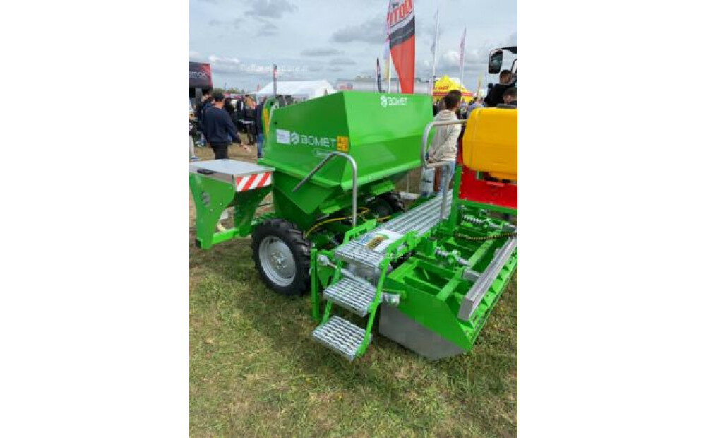 Bomet Kartoffelpflanzmaschine / Potato planter / Planteuse de pomme de terre / Piantapatate / Sadzarka ziemniaków Nowy - 4