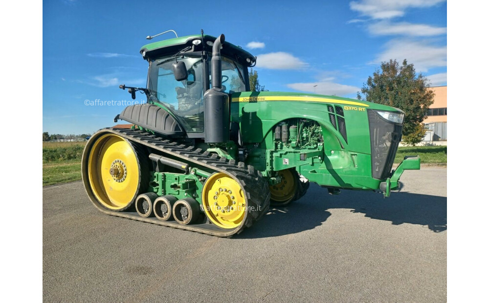 Rabljeni John Deere 8370 RT - 2