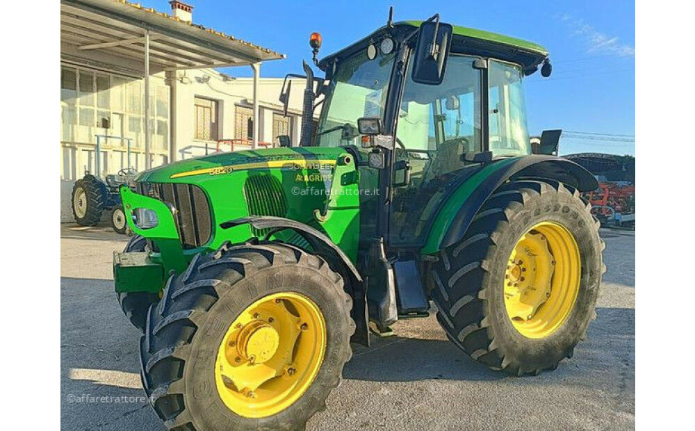 Rabljeni John Deere 5820 - 11