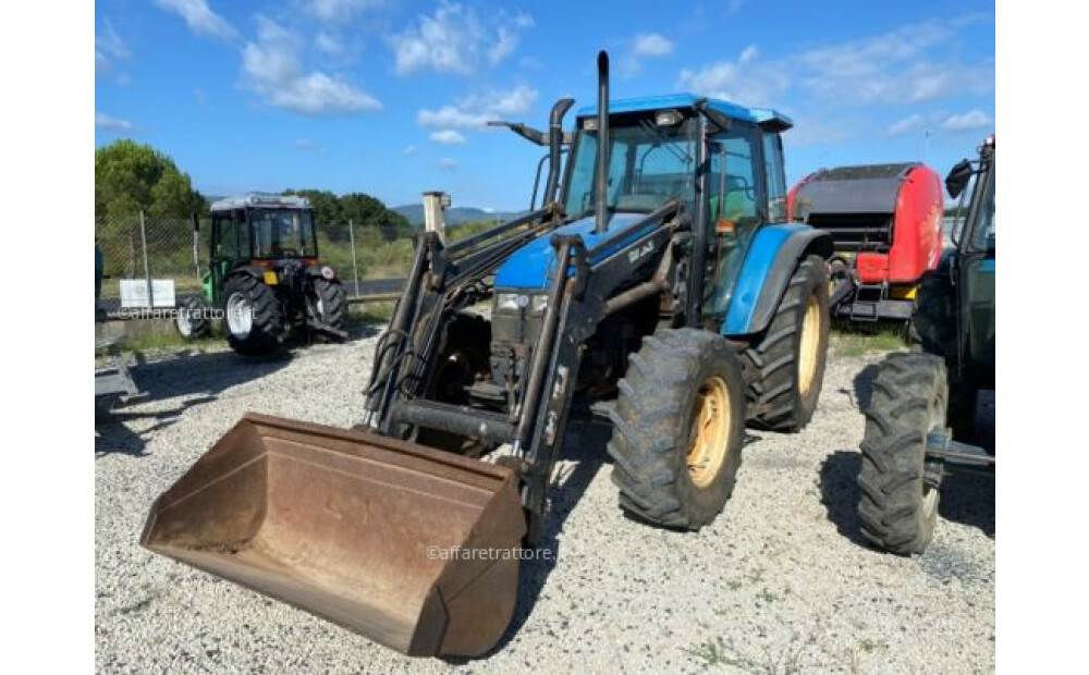 New Holland TS 100 Usato - 1