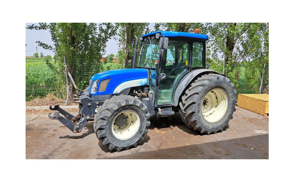 Rabljeni New Holland TN 95 D A - 3