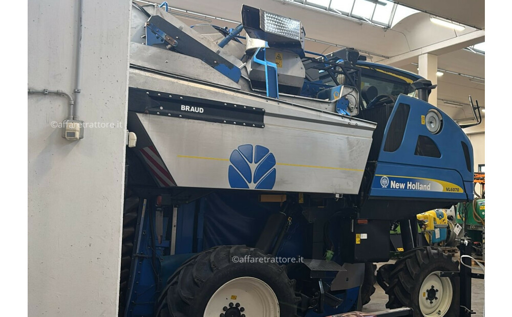 New Holland Braud 6070VL kombajn za grozdje - 5