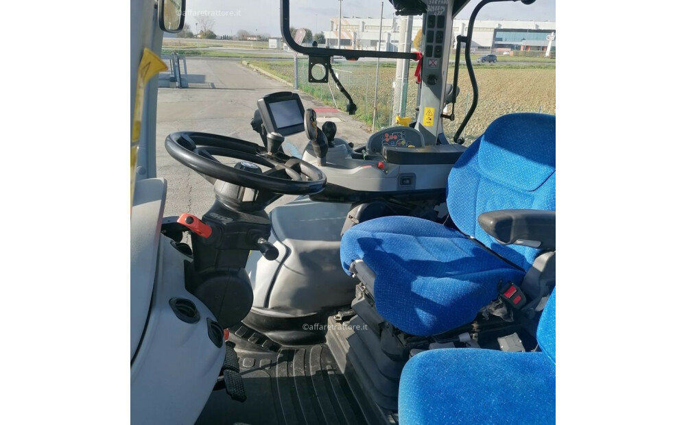 Rabljeni New Holland T7 210 - 8