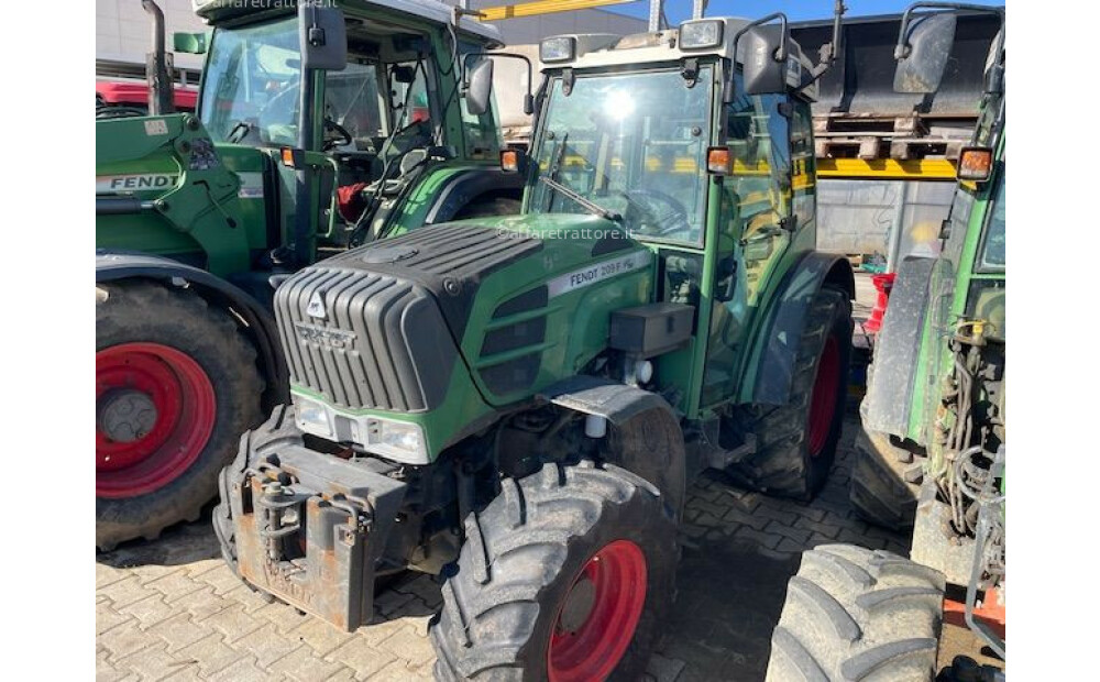 Rabljeni Fendt 209F - 3