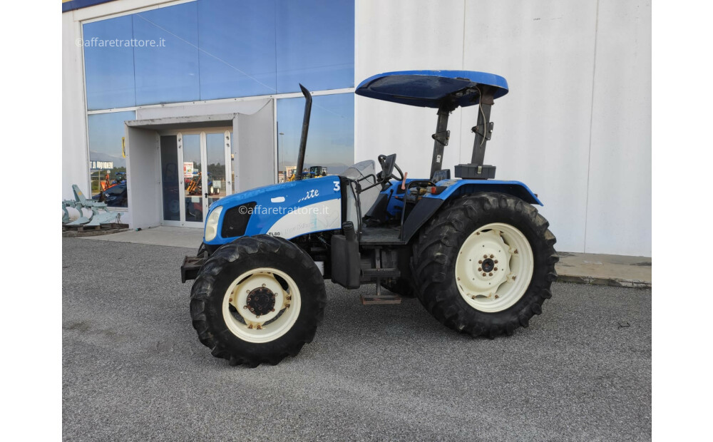 Rabljeni traktor New Holland TL 80 - 3