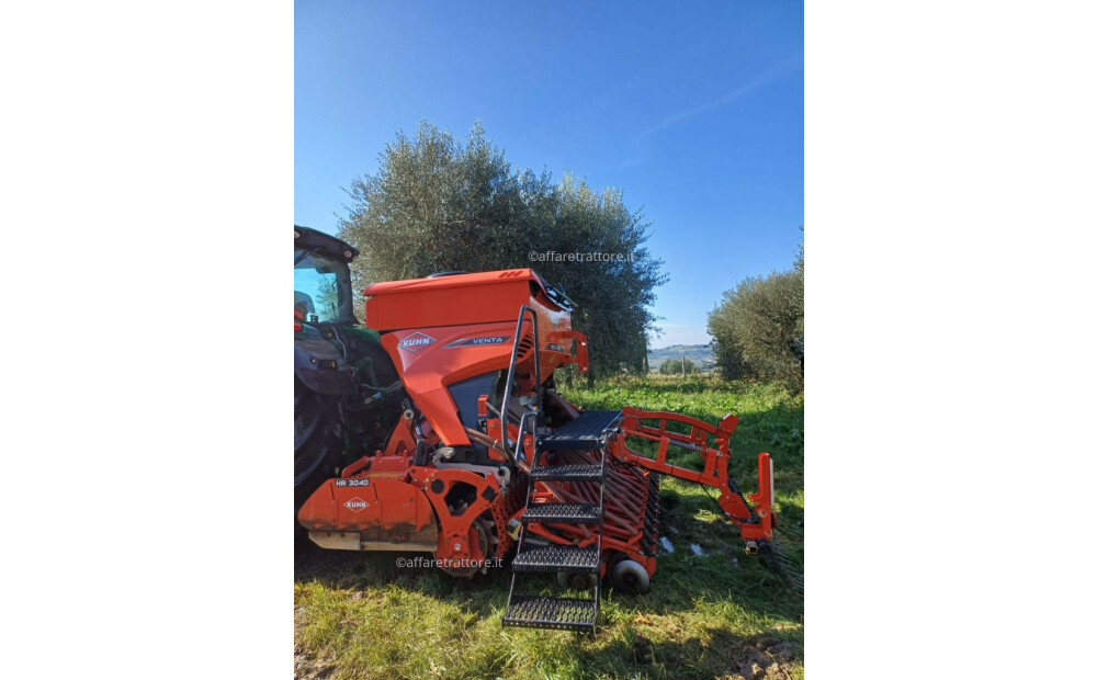 Kuhn VENTA + Kuhn HR3040 Rabljeno - 2