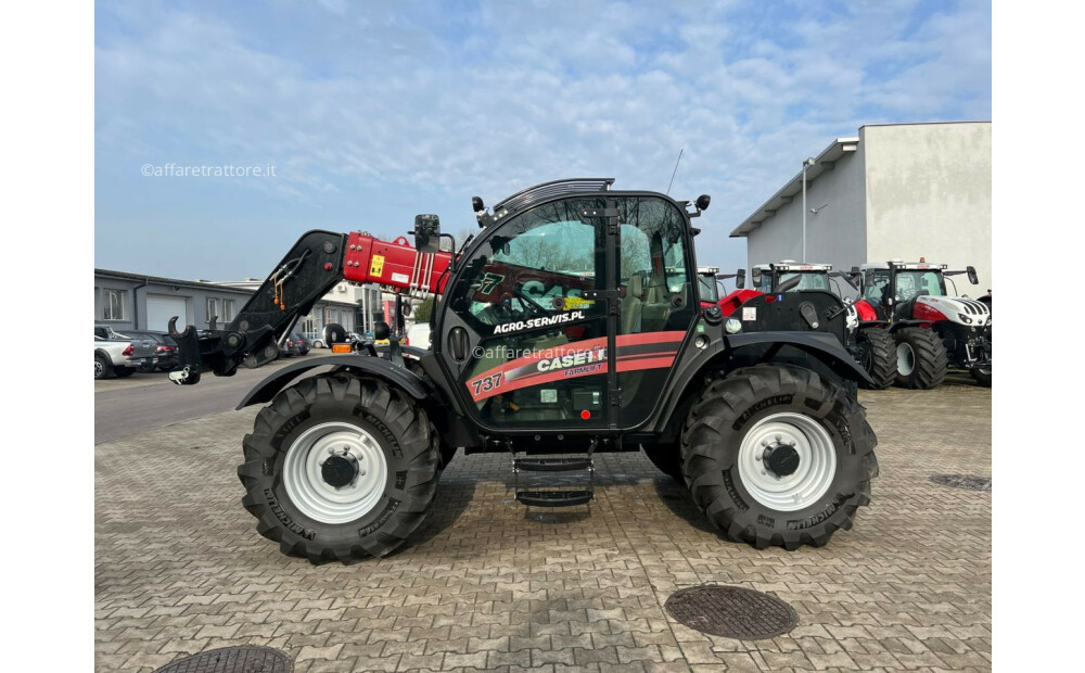 Case IH FARMLIFT 737 Usato - 5