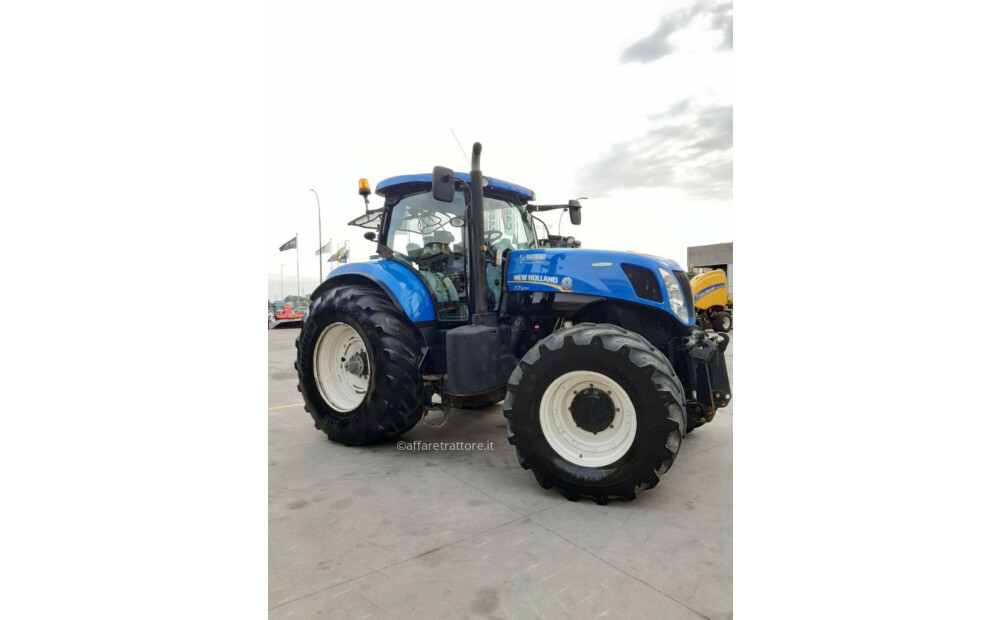 New Holland T7.270 AUTOCOMMAND Usato - 7