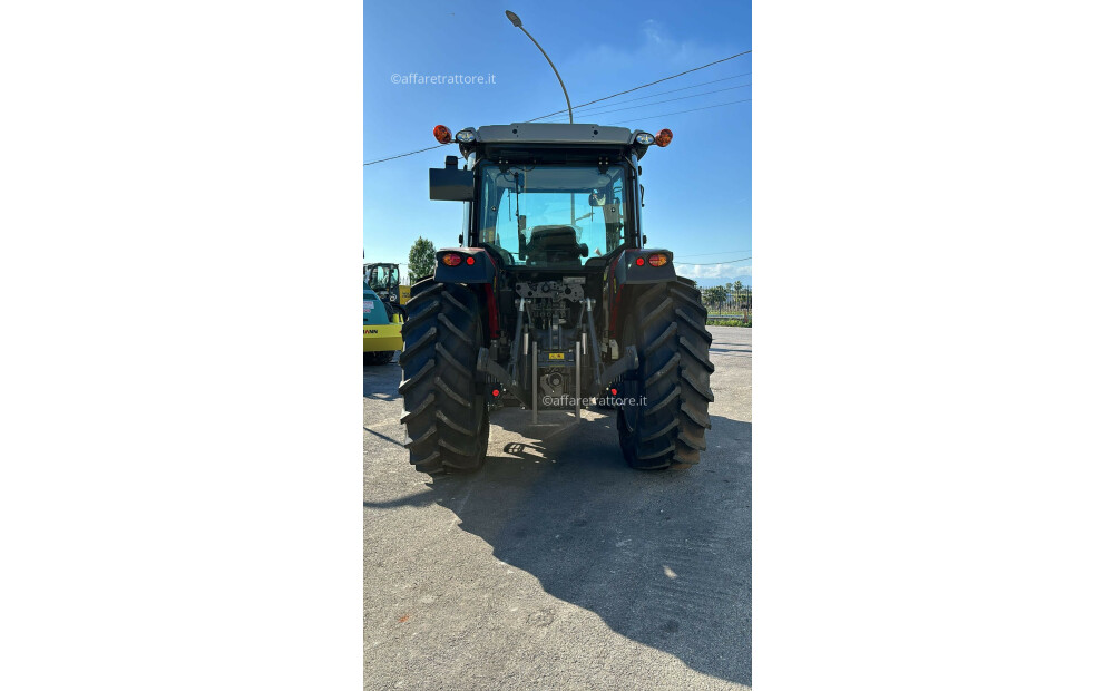 Massey Ferguson MF 5713 Novo - 7