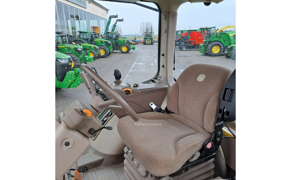 John Deere 7230R Rabljeno - 10