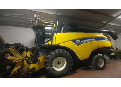 Rabljeni kombajn New Holland CX5.90sl